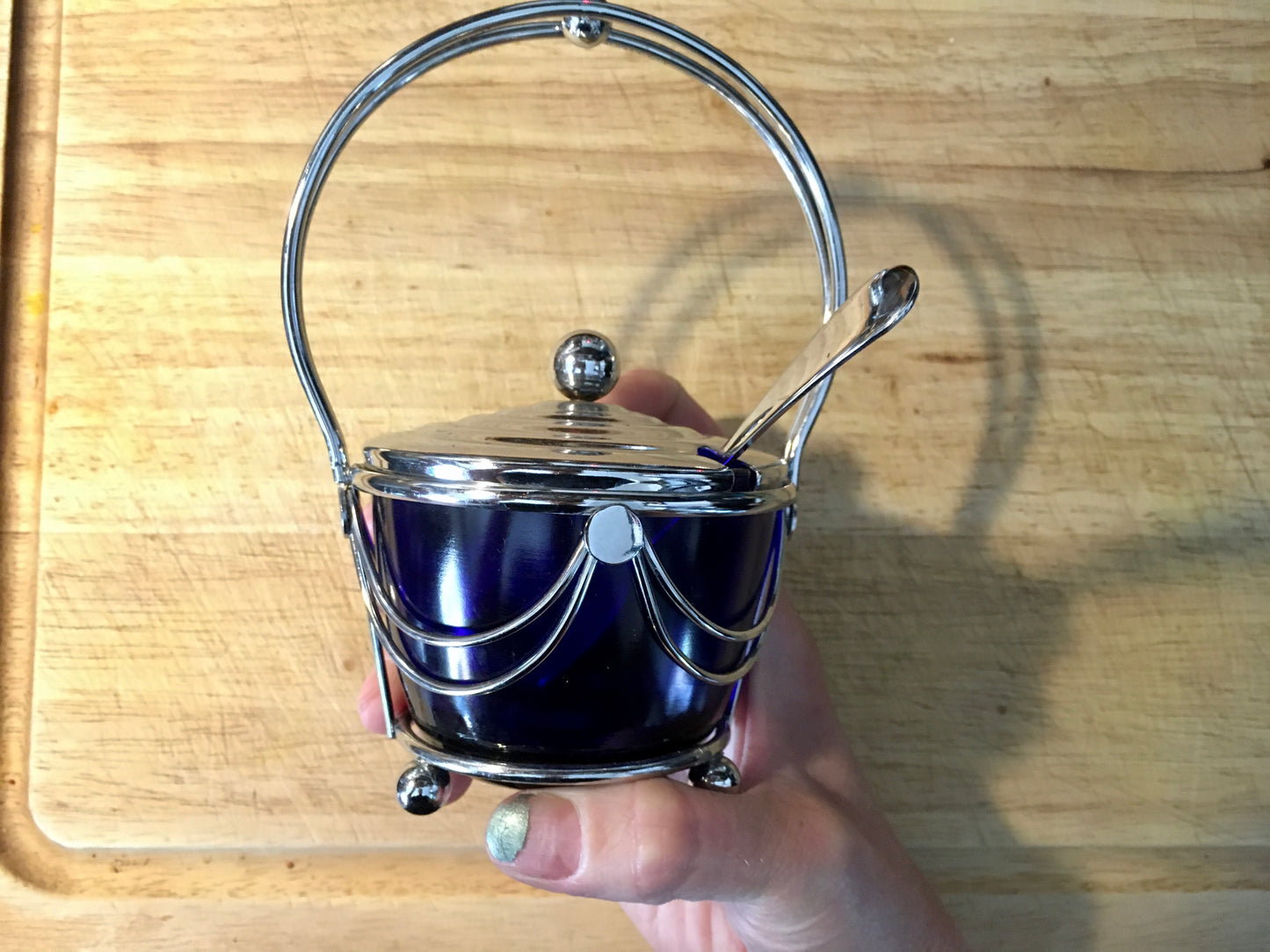 Antique English Queen Anne cobalt blue glass jam bowl or granulated sugar bowl with silver-plate chromium metal stand, lid, and spoon by 1920s art deco era Mayell E.P. of England