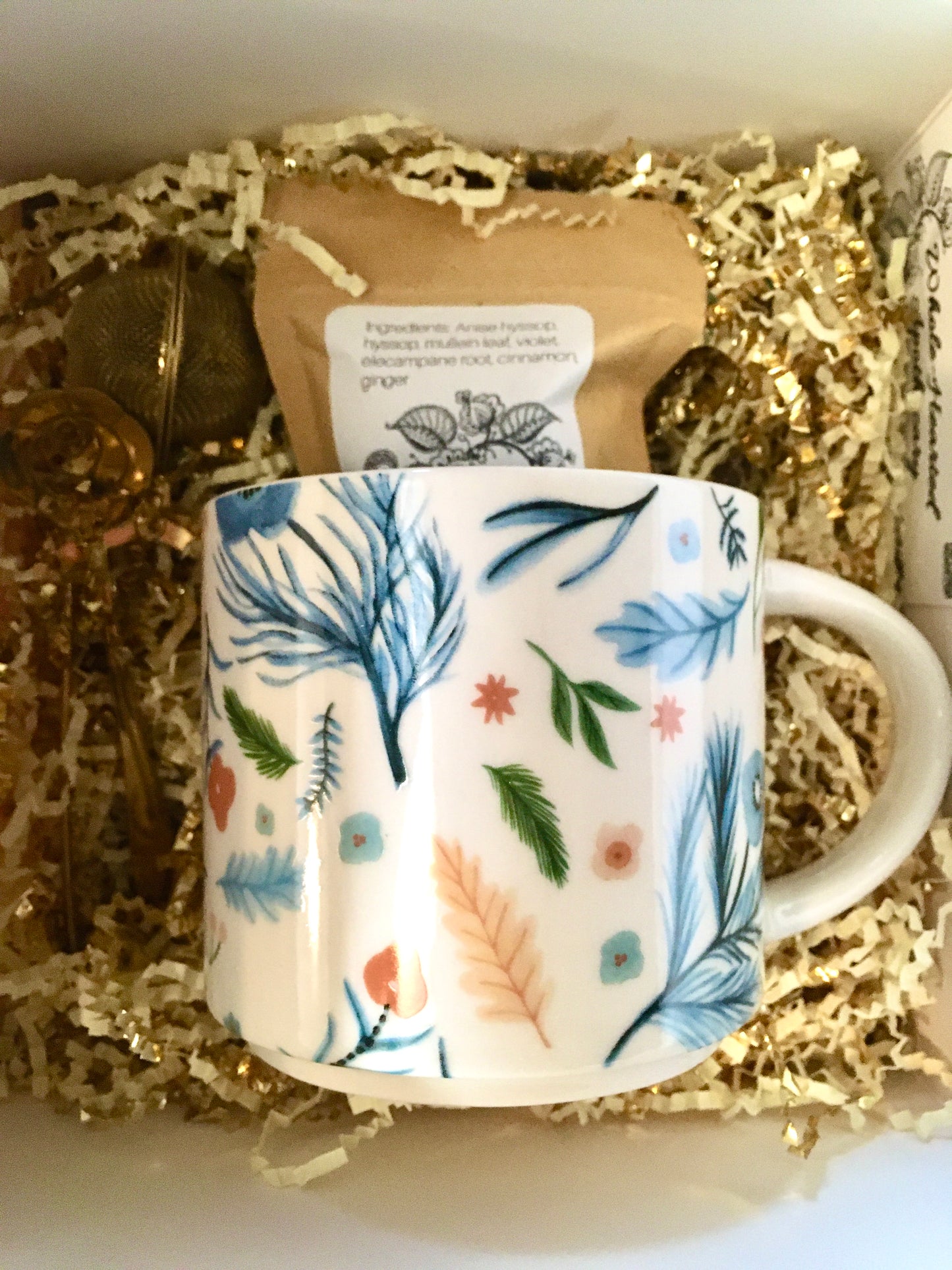 Open Spaces Tea Gift Box